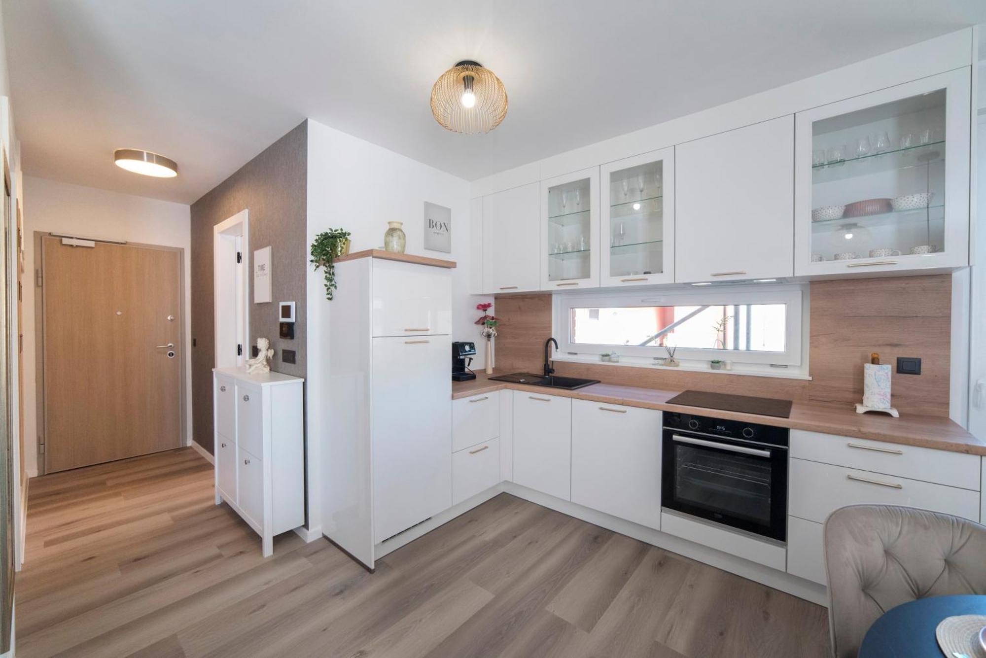 Apartment Lemm 500M From The Arena Zagreb Exterior photo